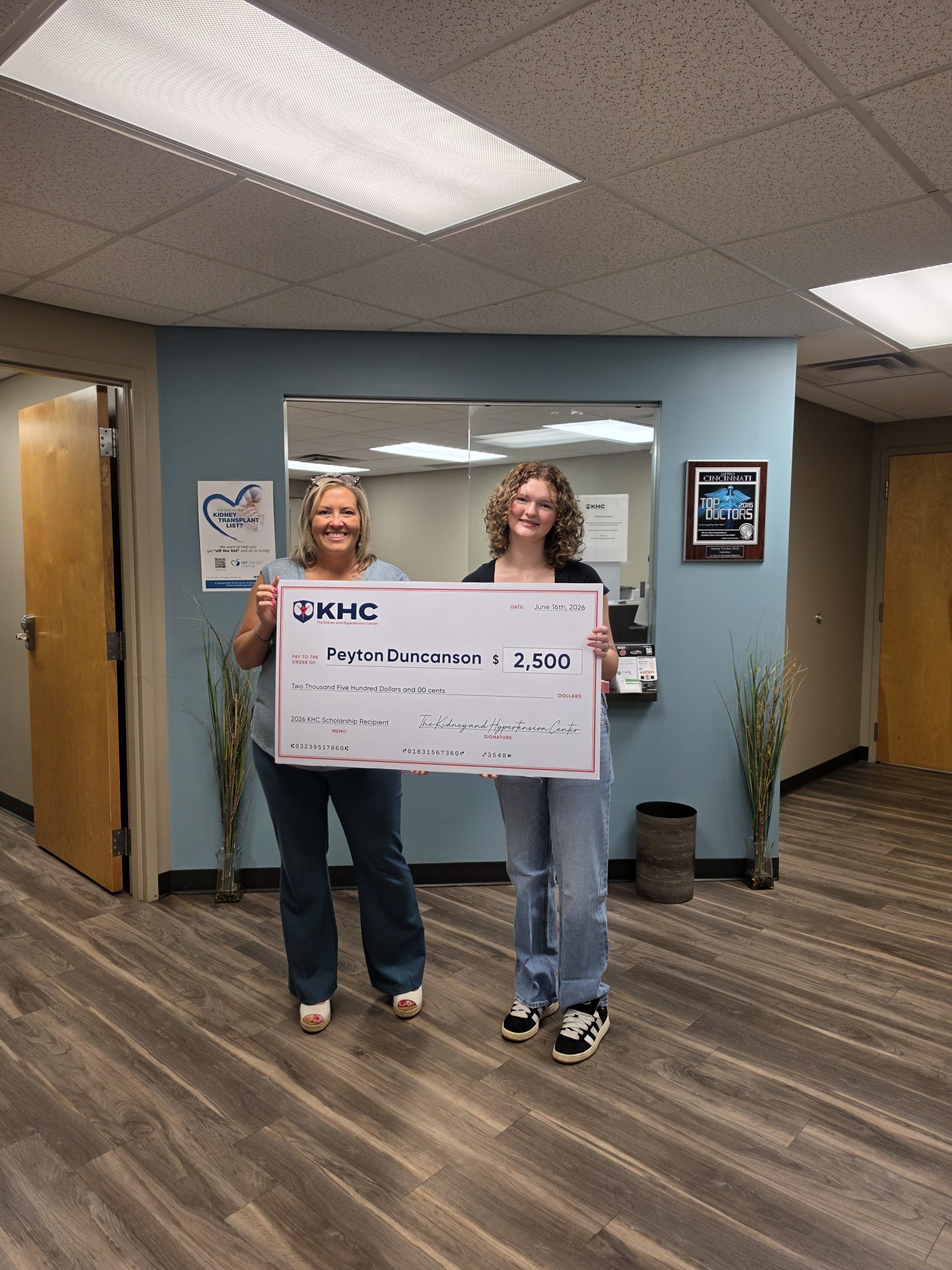 KHC Celebrates 2026 Scholarship Winners at the Cincinnati Kidney Walk